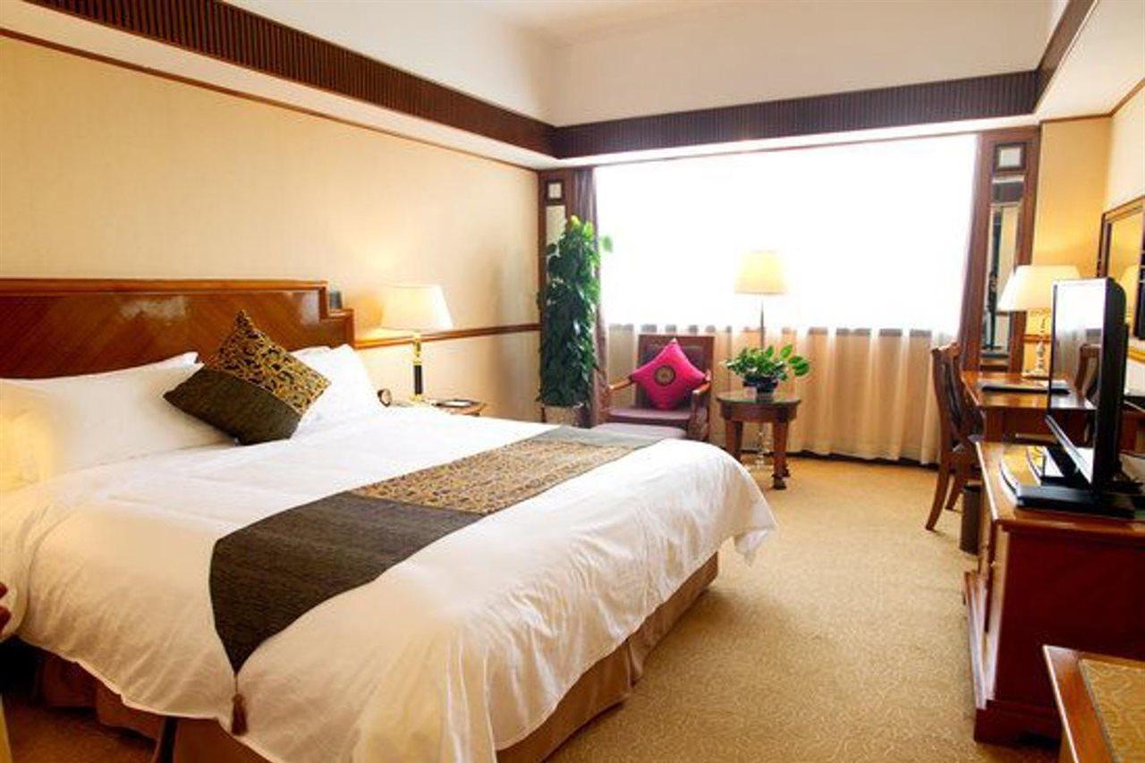 Grand Dynasty Culture Hotel Xi'An Xi'an  Exteriör bild